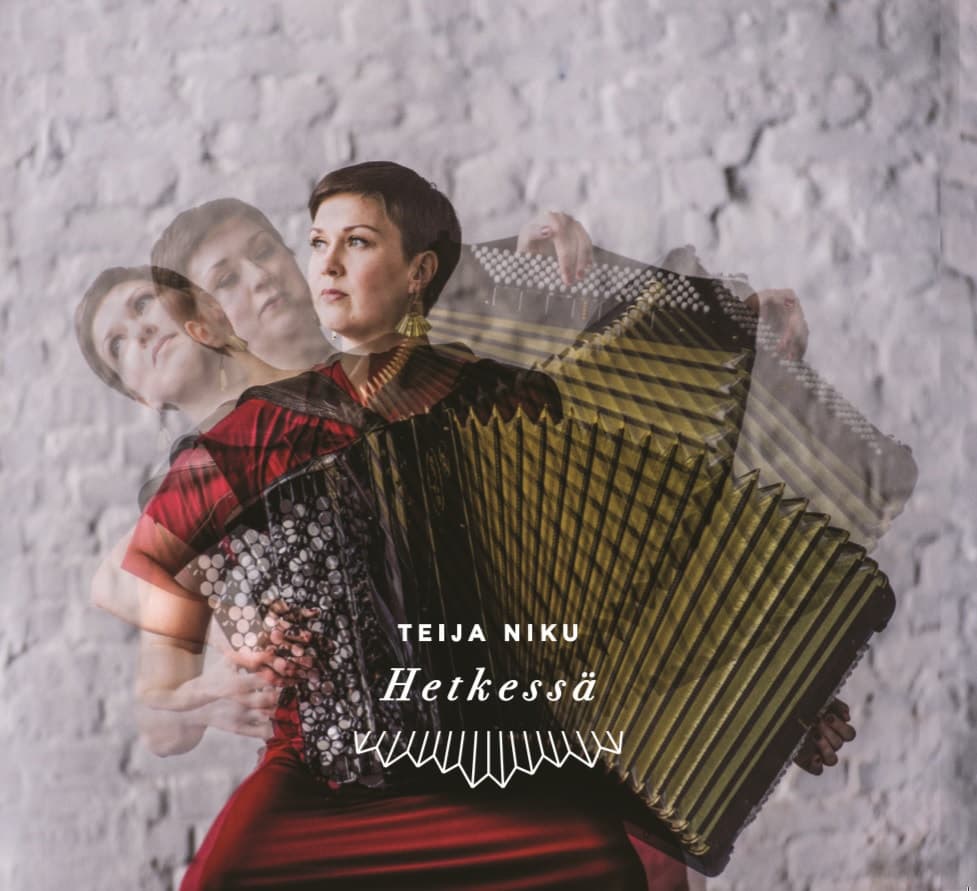 Niku Teija: Hetkessä